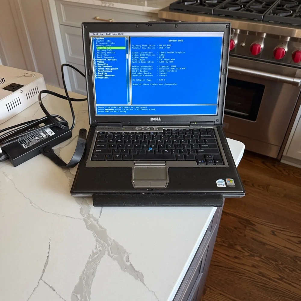 Dell D620 Latitude Laptop with Intel 945GM graphics card